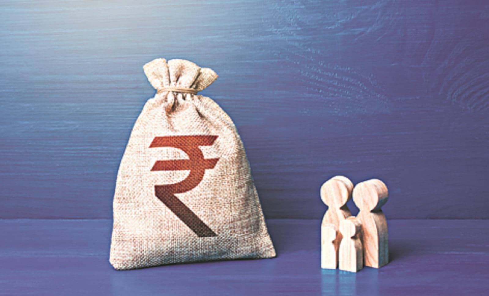 Rupee rises 16 paise to 95.73 against US dollar during early trade