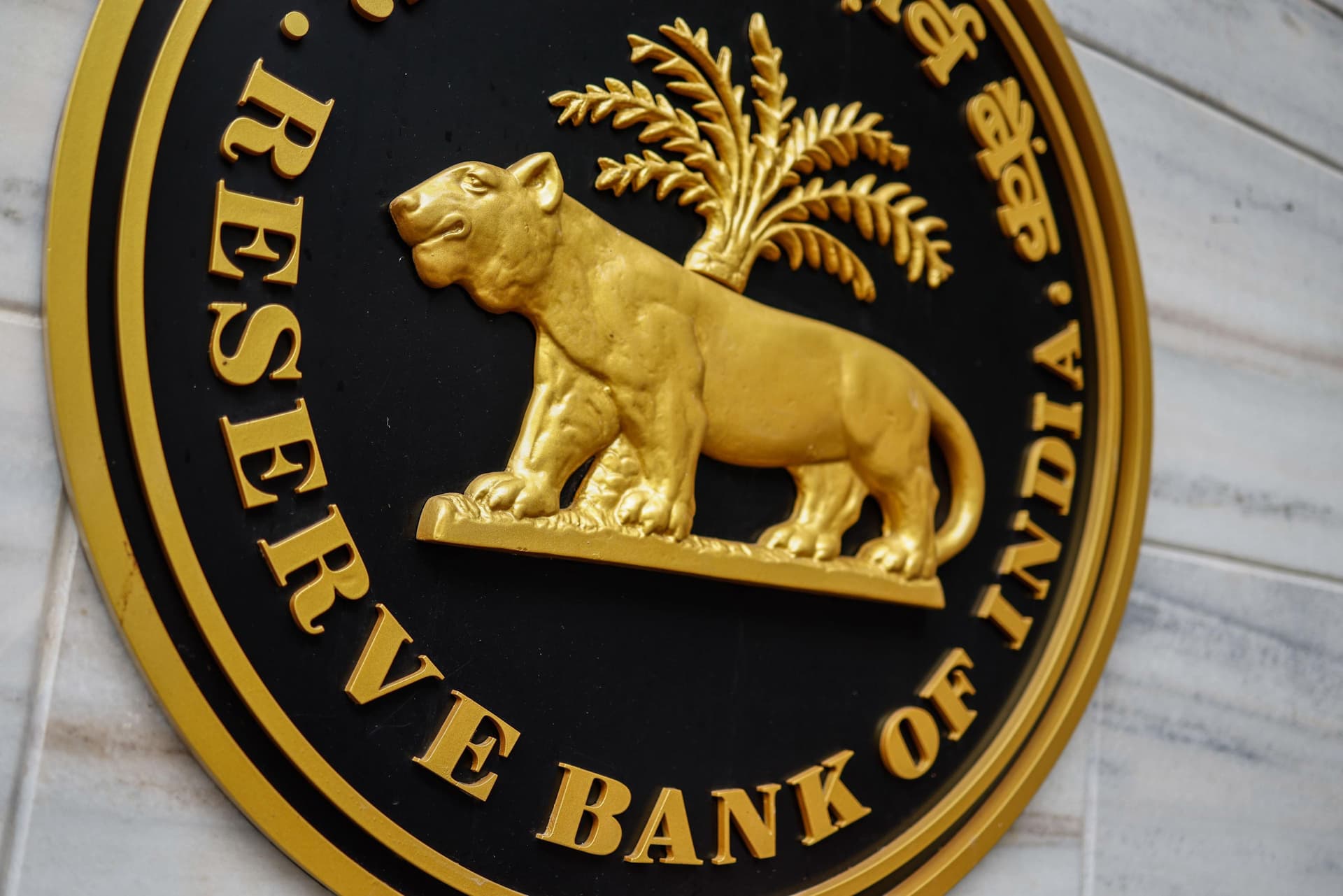 Current account deficit narrows to $5.2 billion in August: RBI data