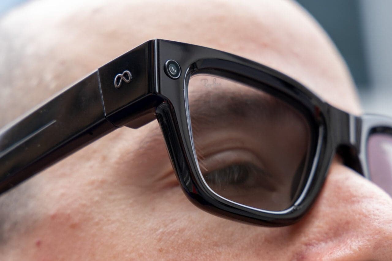 Meta Smart Glasses Creeps Now Have One Less Way to Be Creepy