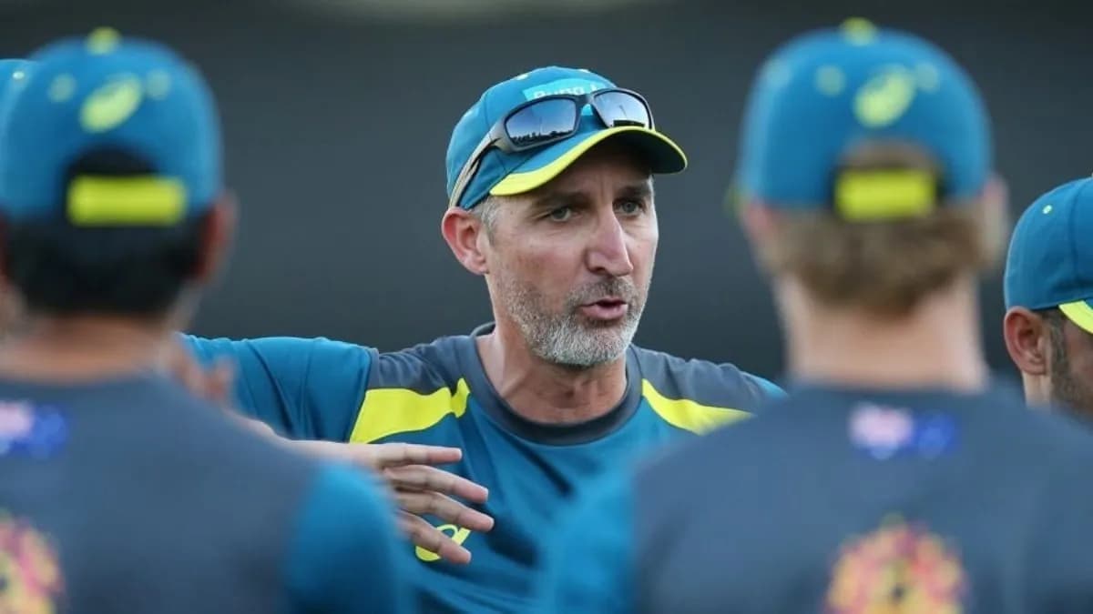 Gillespie Slams Aaqib Javed Over Pakistan Cricket Influence