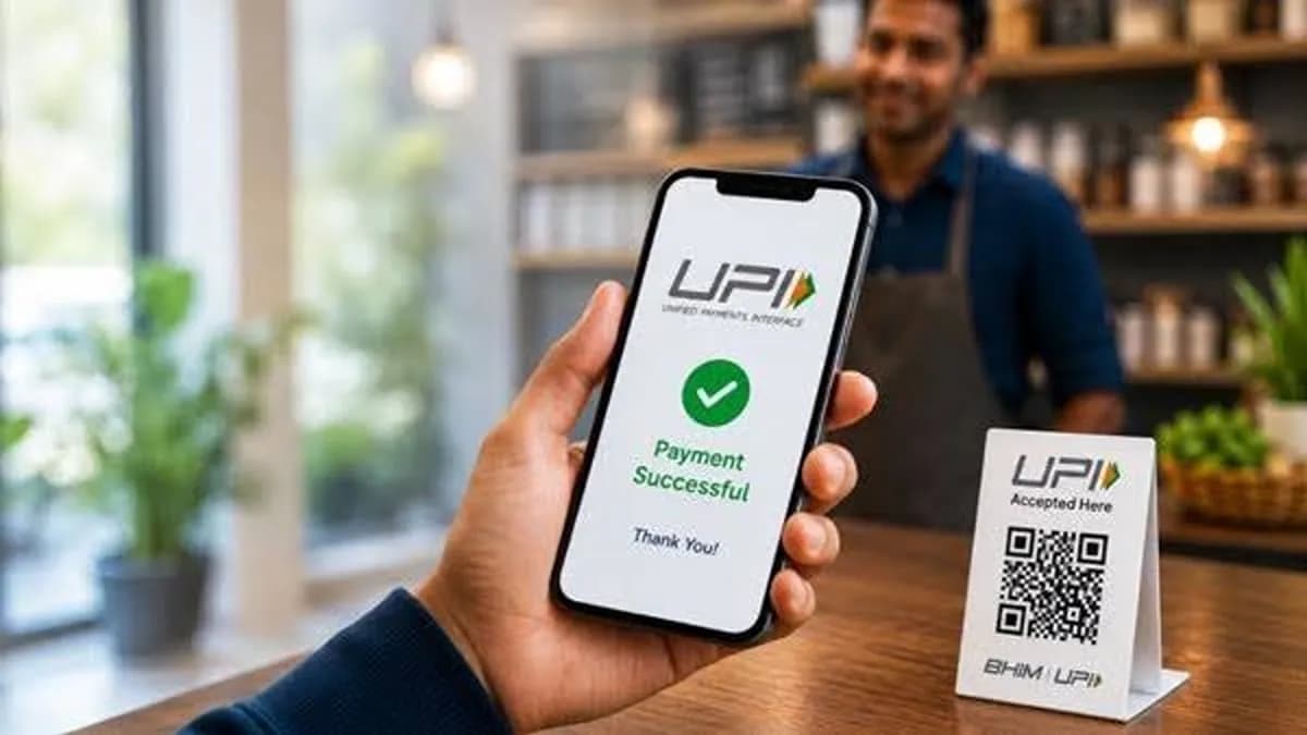 UPI Payments: యూపీఐ ఛార్జీలపై కేంద్రం తాజా క్లారిటీ- ఎప్పటి నుంచో తెలుసా ?