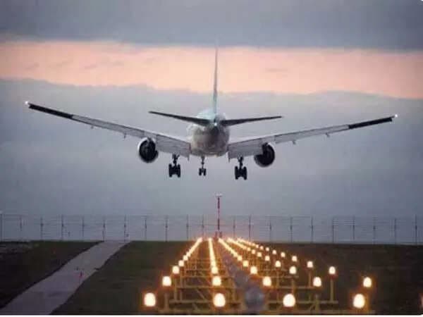 Delhi rains: Akasa Air issues travel advisory as 'severe weather conditions' disrupt flight ops at IGI Airport 