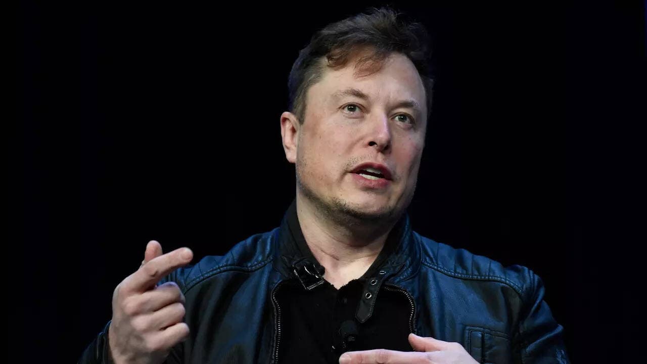 Elon Musk clashes with Chess.com online over whether AI will 'solve' chess 