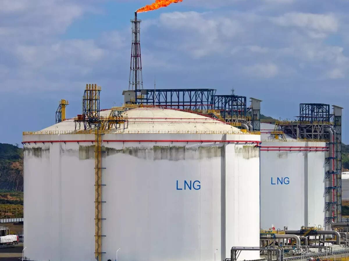 LNG gets too hot for Asia at $26, but India keeps buying