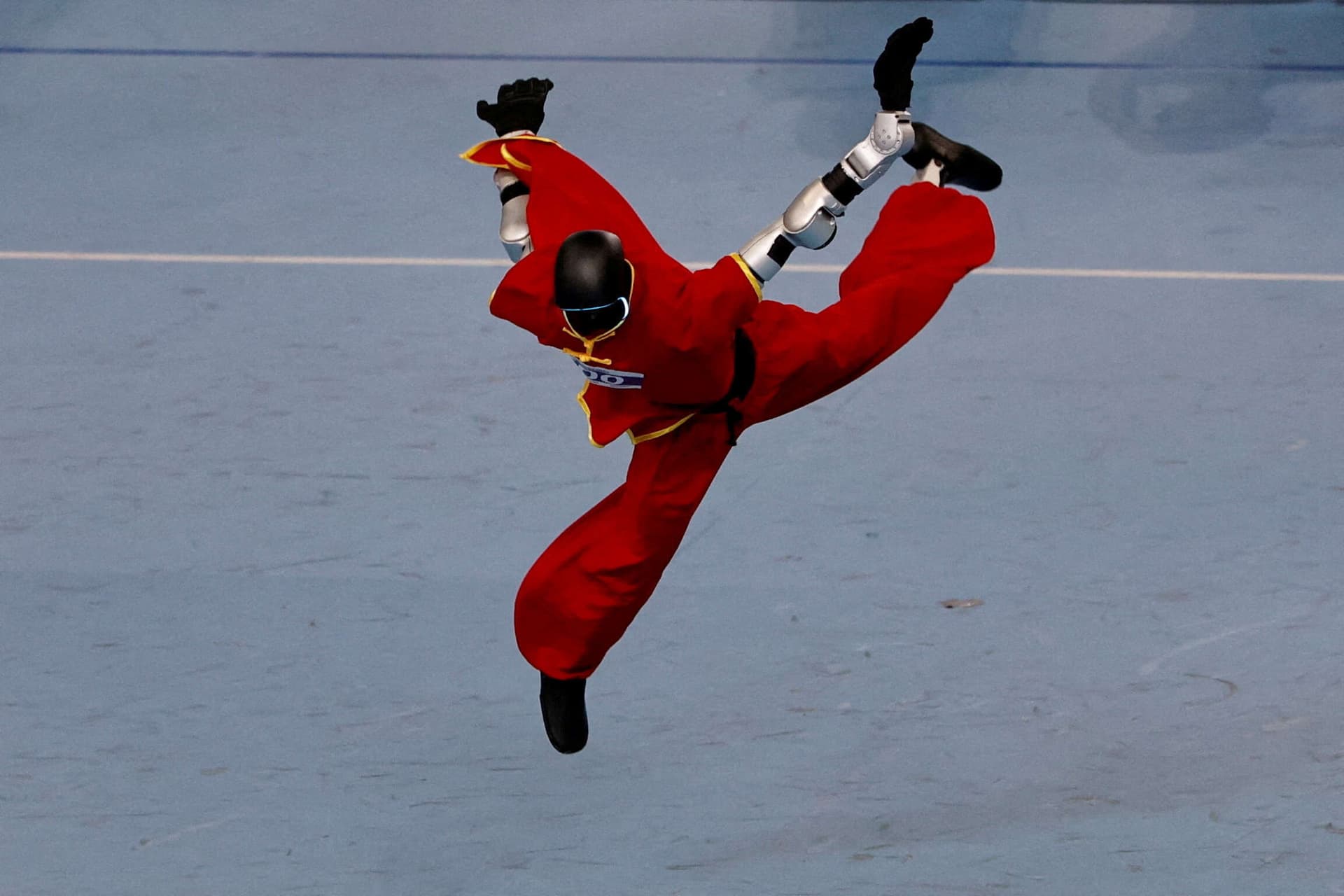 China's robot dancers limber up for America's Got Talent final