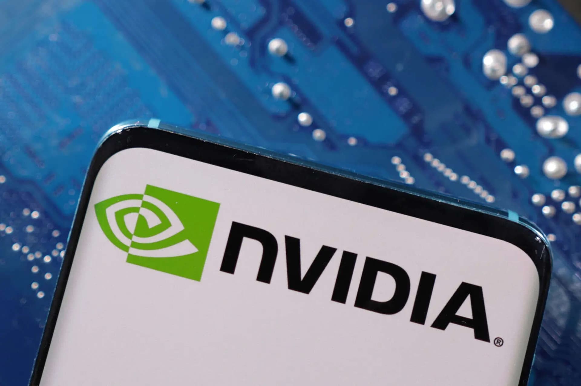 Nvidia's stock is flashing a warning sign