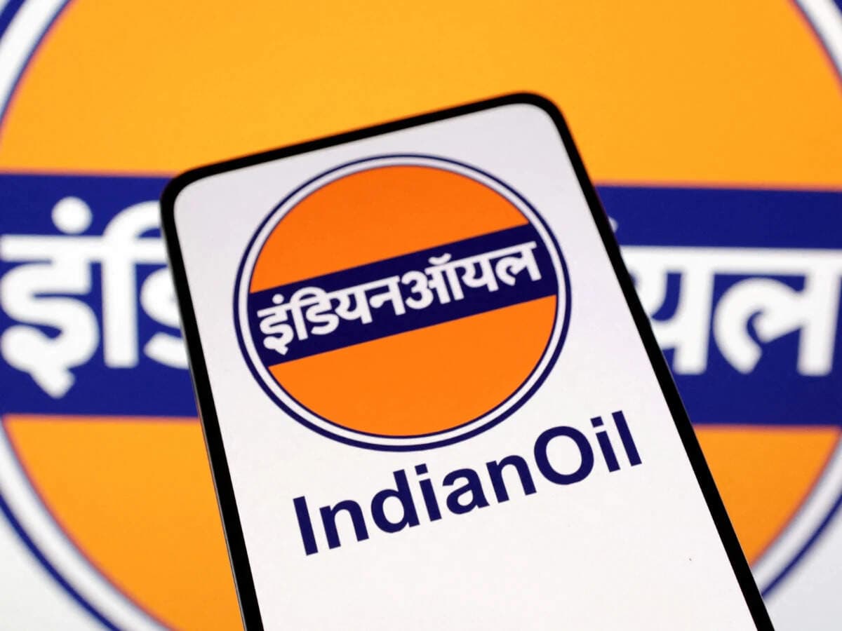 Oil firms face Rs 530 crore daily fuel losses as crude surges: ICRA