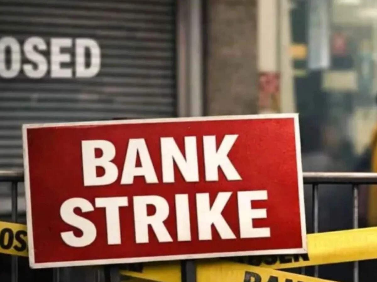 Bank unions defer 3-day nationwide strike after talks with IBA