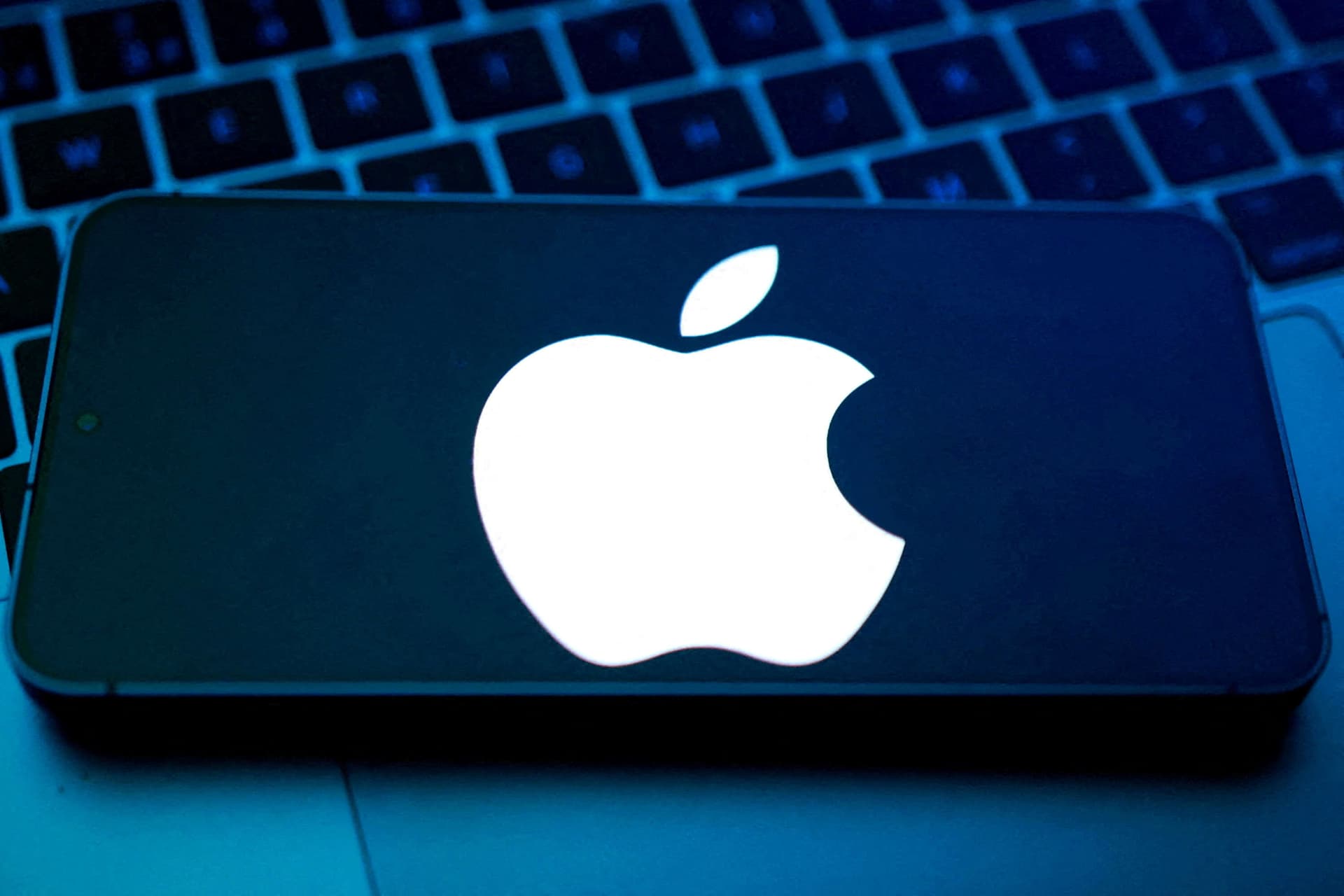 Apple plans to make push into smart-home market on Oct 13: Bloomberg News