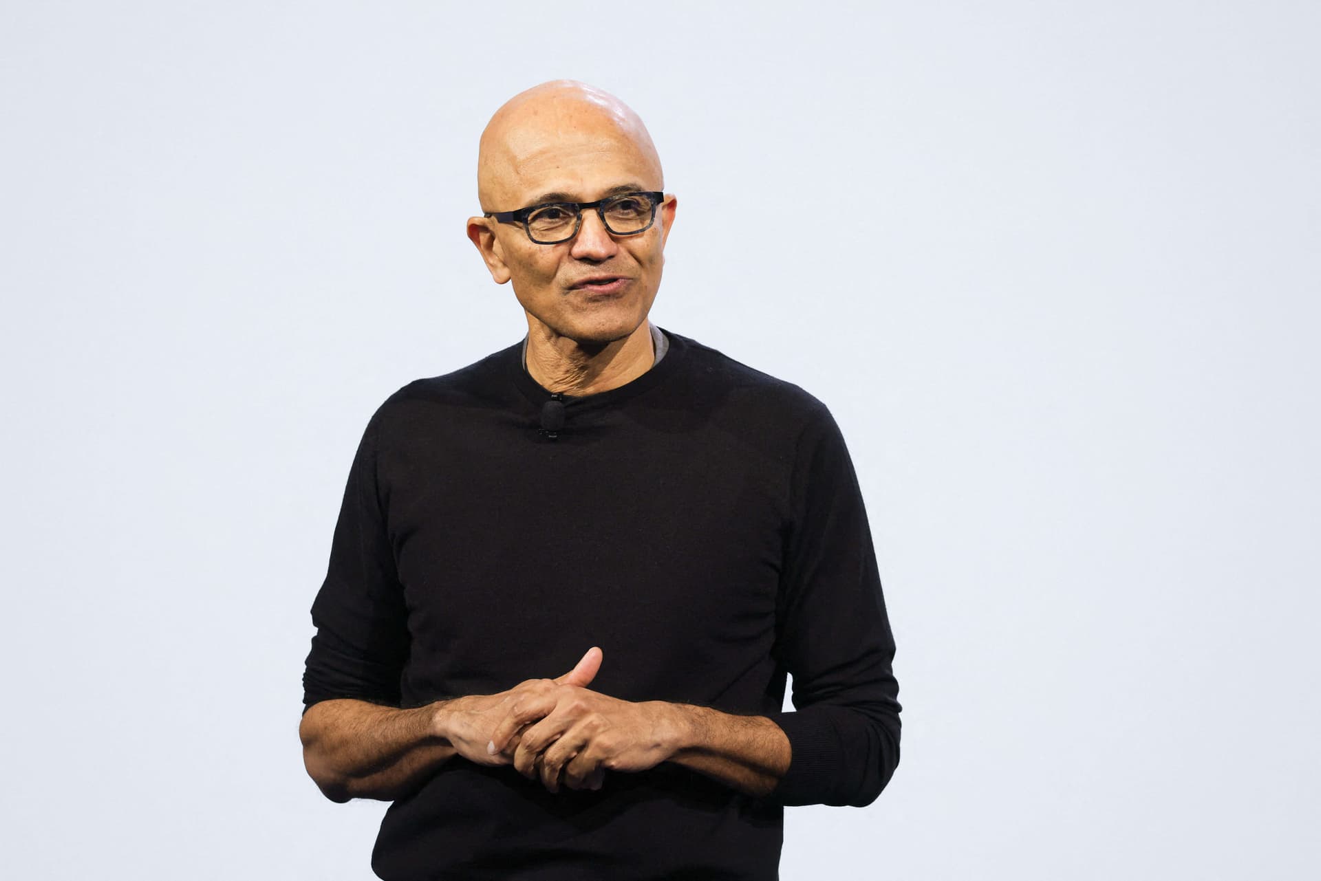 Microsoft brings more AI to PCs as it challenges Apple
