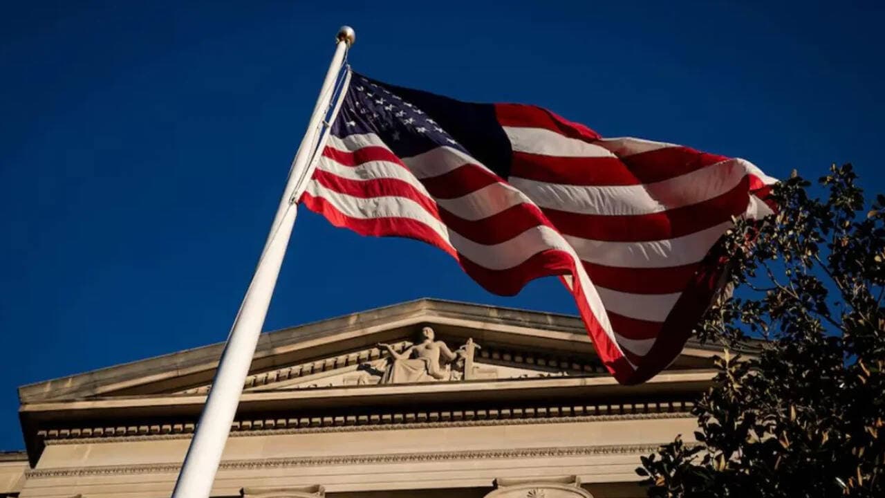 US 30-year fixed-rate mortgage rate hits 7.40%, likely to further erode housing demand
