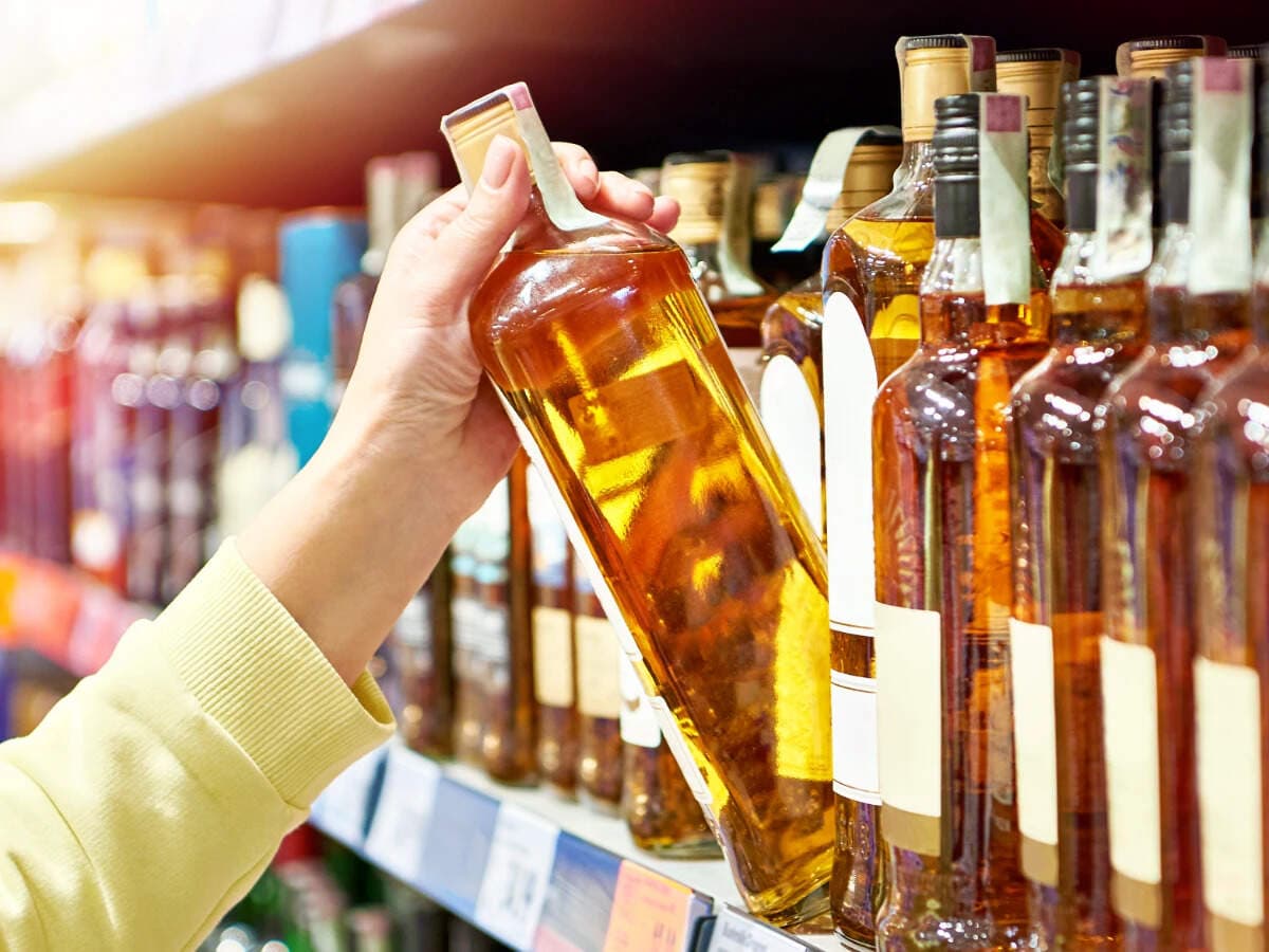 Diageo India enters ready-to-drink alcohol market, takes on Bacardi in nascent segment with Smirnoff Ice