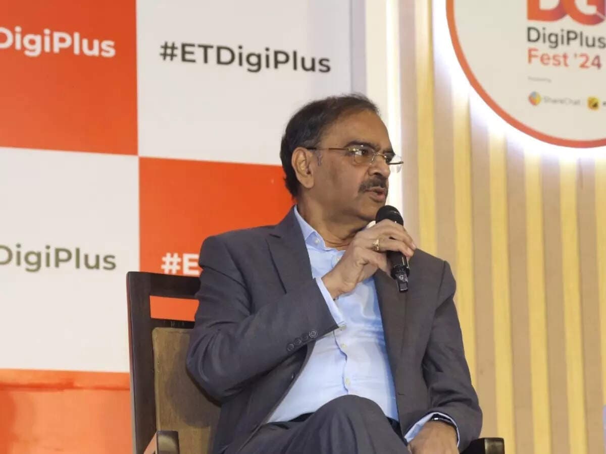 RBL Bank expects margins to moderate next quarter as FCNR deposits flow through, says CEO Subramaniakumar