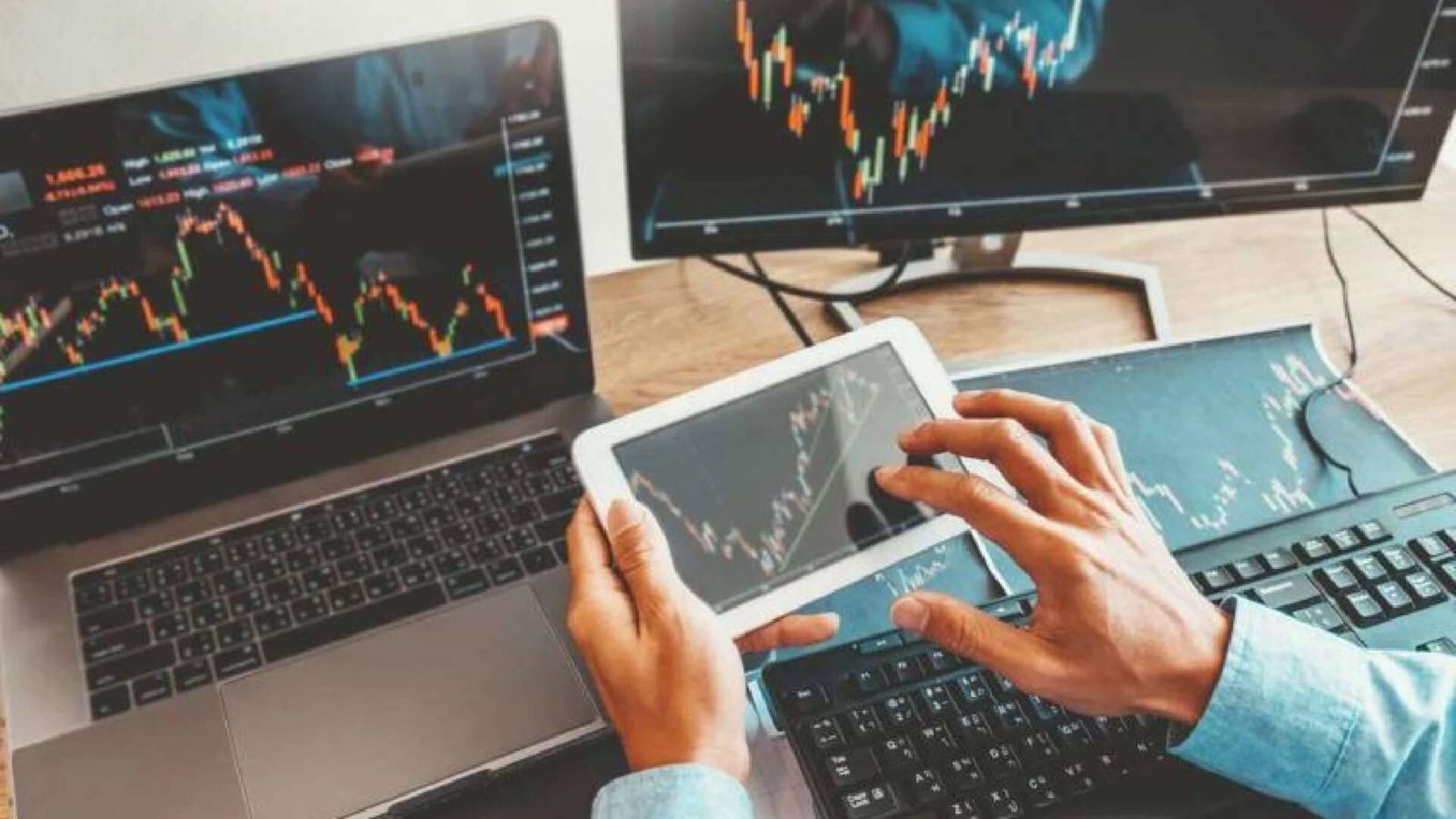 Mood Swing: AI hits a bump, Indian IT stocks get a jump