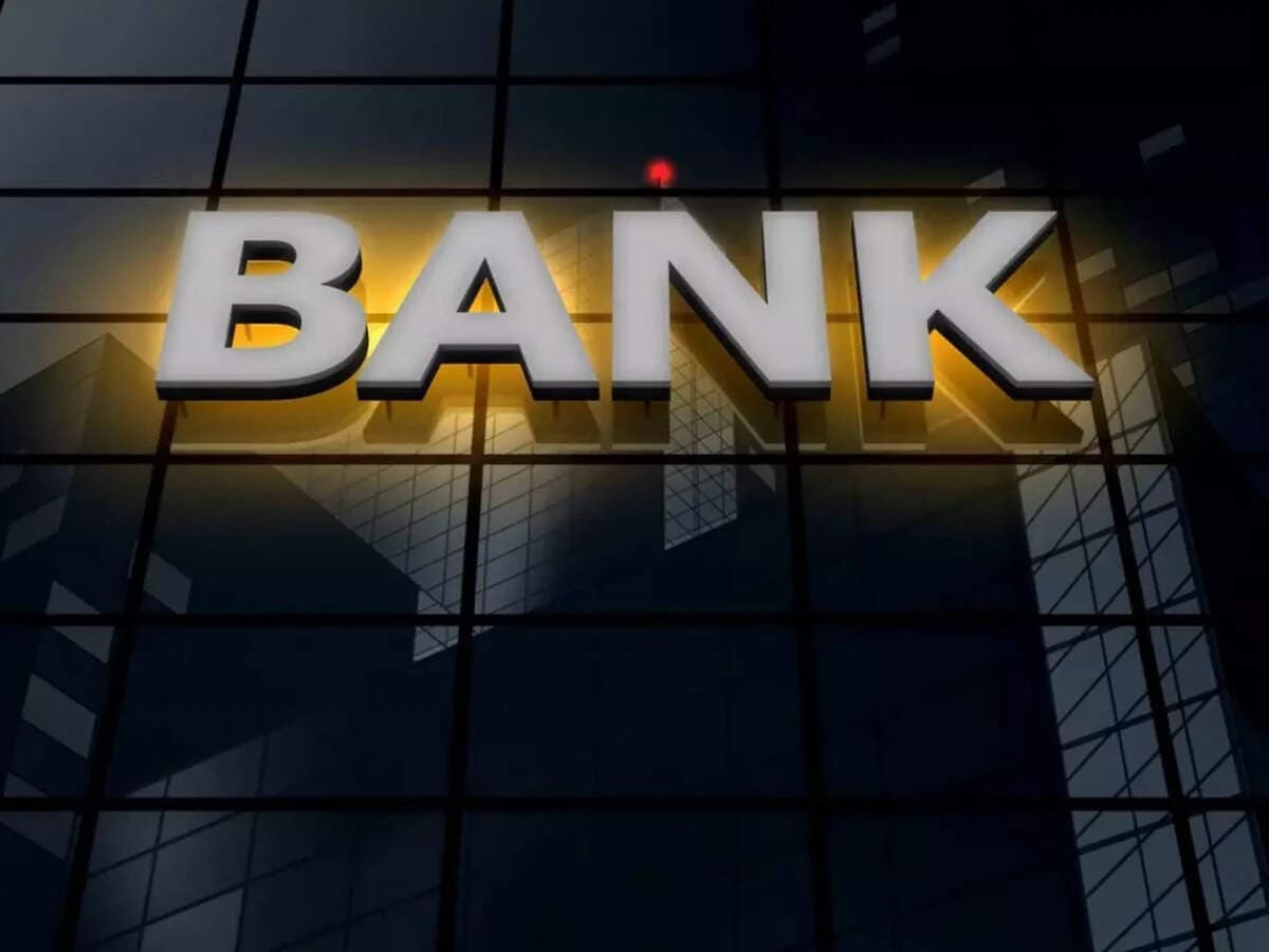 Hardening bond yields to weigh on bank profits in September quarter