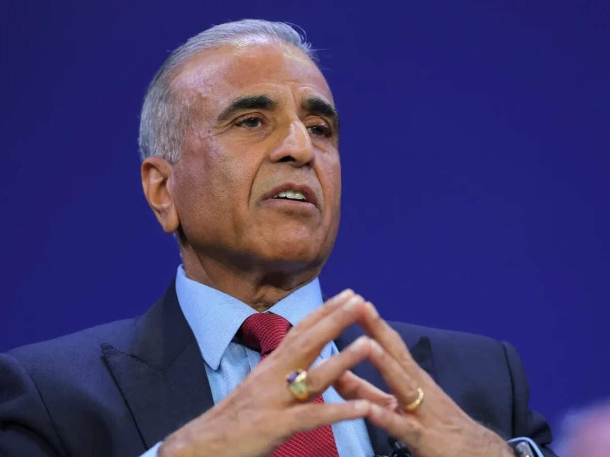 ‘We’ll be very happy to get it at least a few days before him’: Sunil Bharti Mittal on Musk’s Starlink satellite internet approval in India