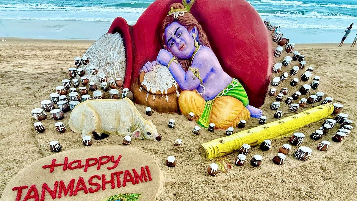 Janmashtami 2026: Bal Gopal In Sand! Sudarsan Pattnaik’s Gokulashtami Creation Captivates Puri Visitors