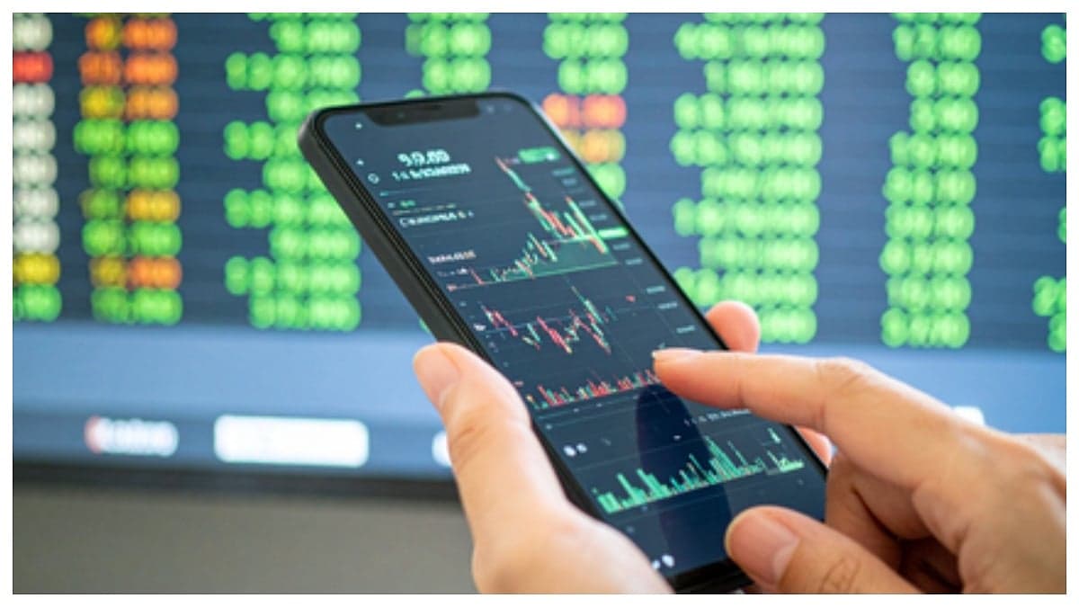 FPIs Sell Rs 45,536 Crore In September, Large-Cap Valuations Turn Attractive After Market Slide