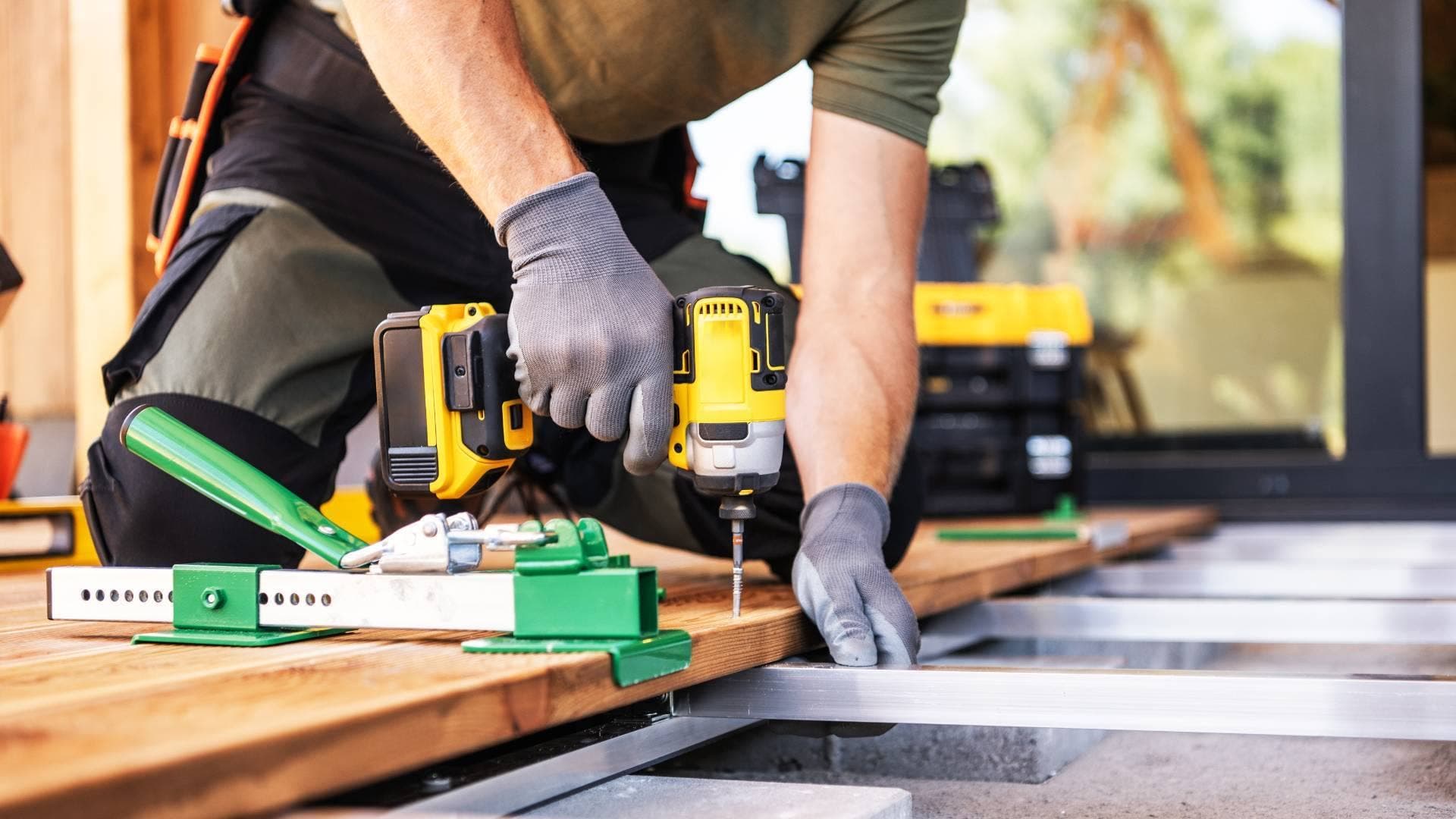 Lowe's shares plan to create 1 million six-figure jobs