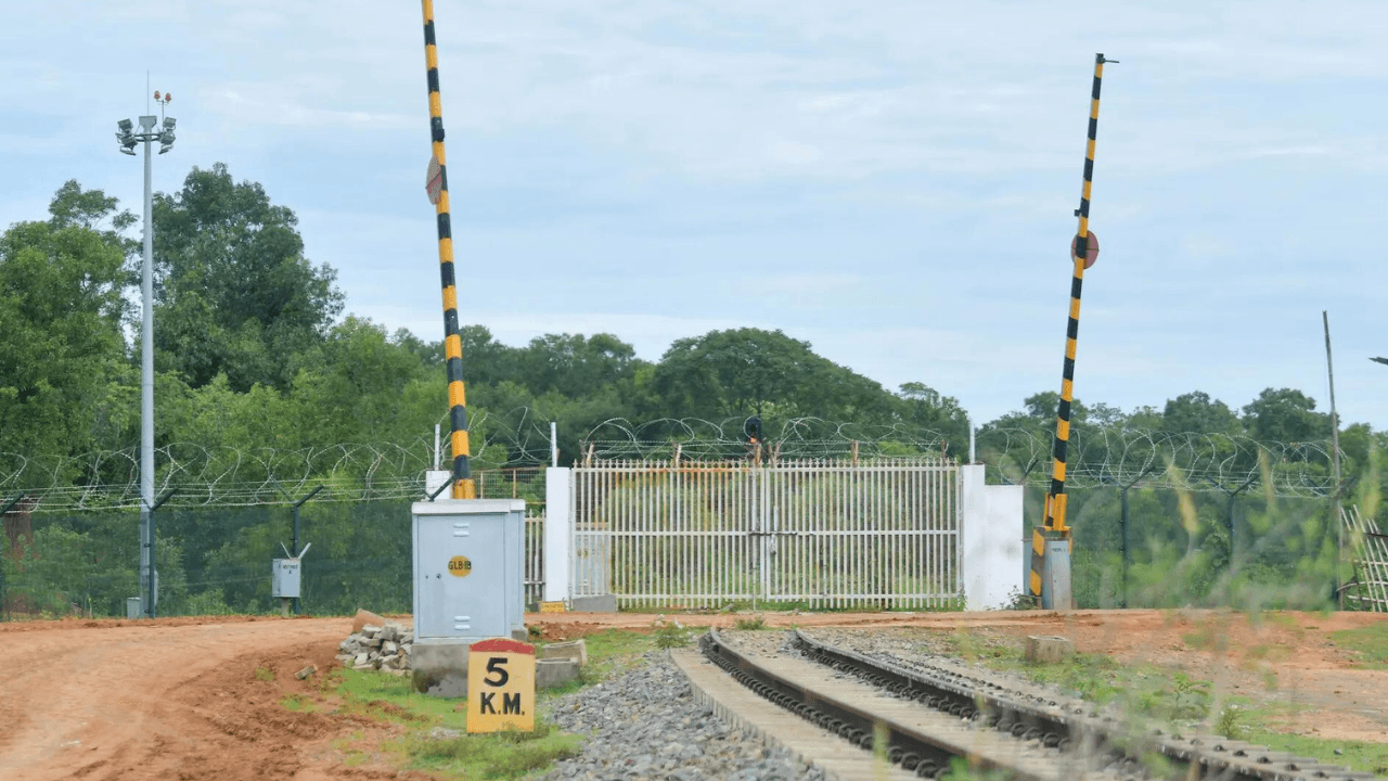 Bangladesh and India plan to resume train ops by October