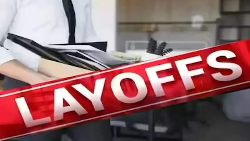LAYOFFS.. 8 నెలల్లో AI దెబ్బకు 1.23 లక్షల జాబ్స్ పోయాయి!