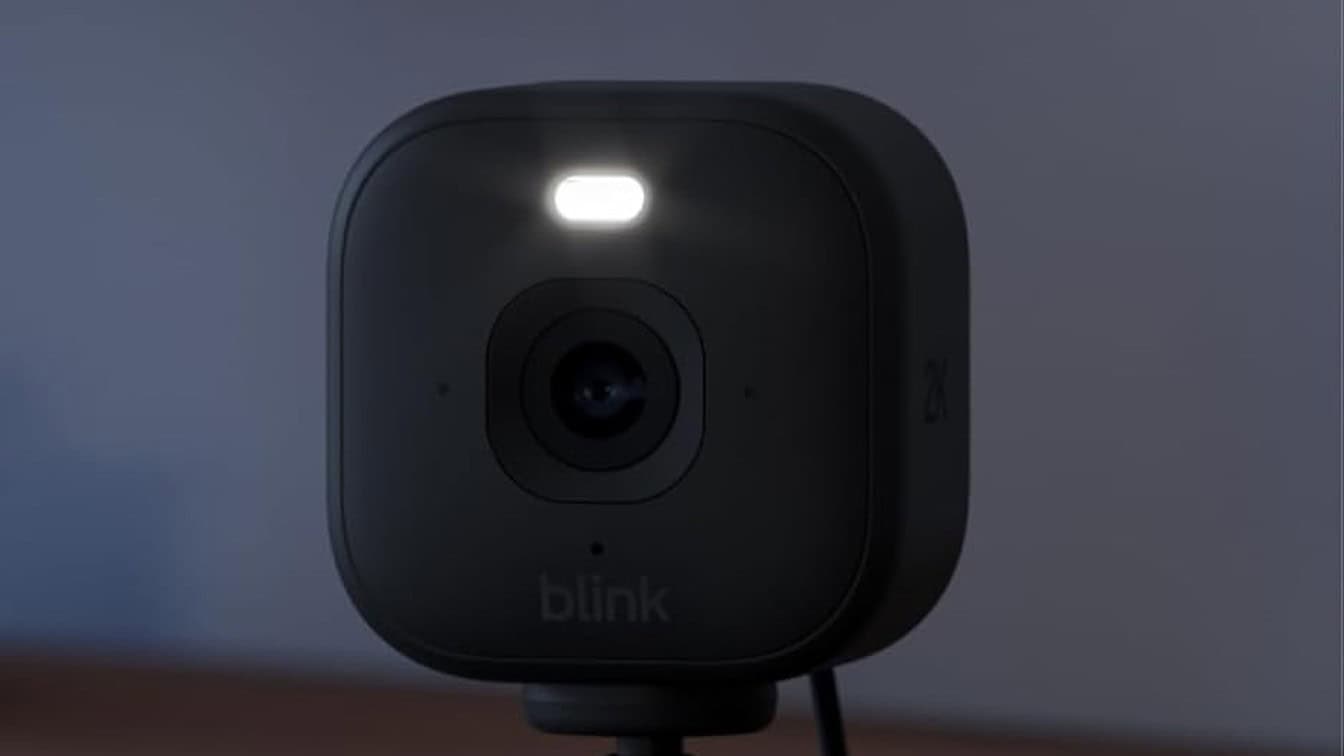 Amazon drops the new Blink Mini 2K Plus to $21.99 with a 45% discount