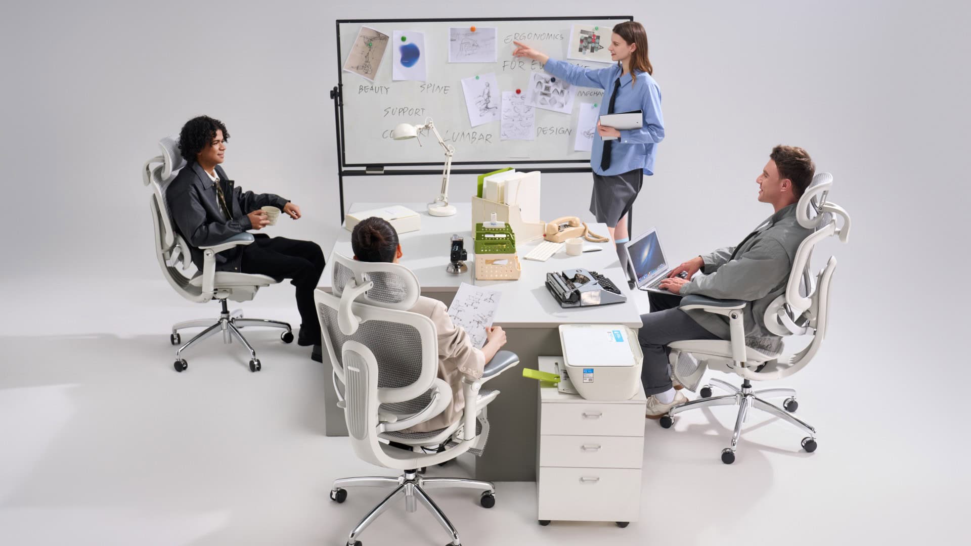 The Sihoo Doro C300 Pro V2 ergonomic chair automatically tracks your whole body