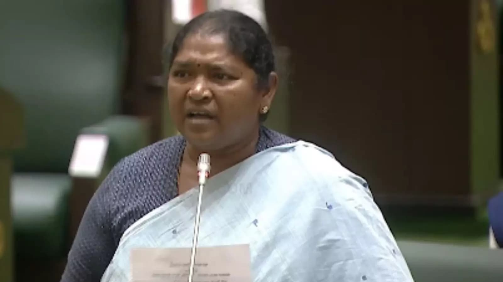 Seethakka : స్పీకర్ పై తాతామధు చేసిన వ్యాఖ్యలపై సీతక్క కంటతడి