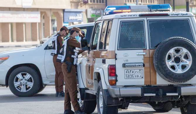 14,796 held for residency, labor, border violations