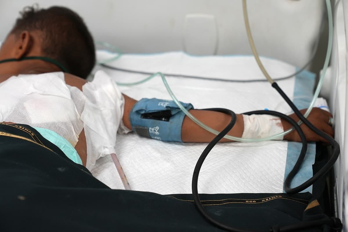 Yemen’s displaced people face growing healthcare crisis as fighting disrupts medical services
