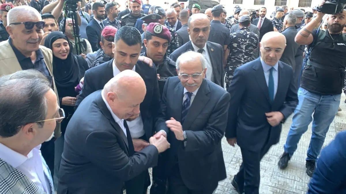 Salam vows to revive southern Lebanon as Israeli attacks continue