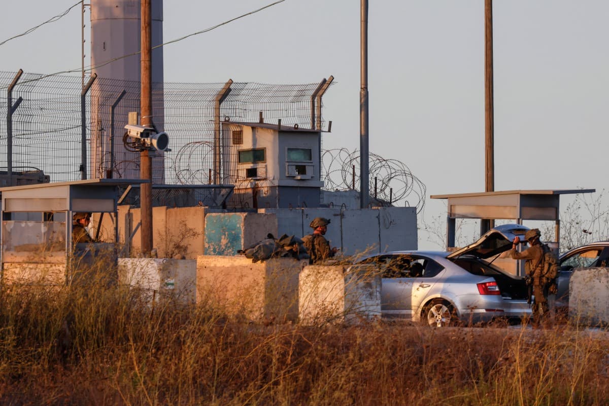 Palestinian man dies while detained at West Bank checkpoint, medics say