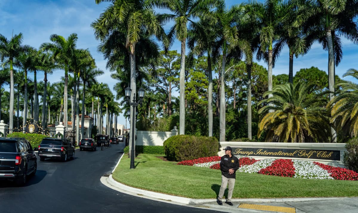 Trump proposes Camp David-style presidential retreat at his private Florida golf club