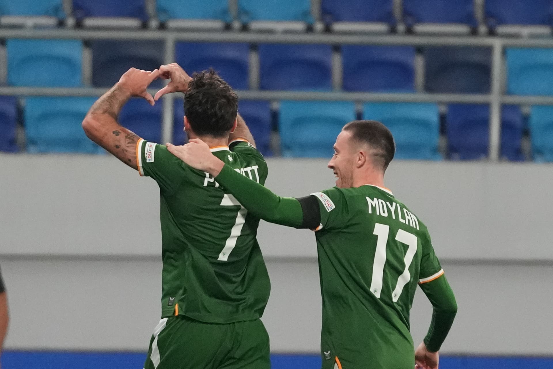 Ireland soccer players again wear black armbands and refuse handshakes with Israel team