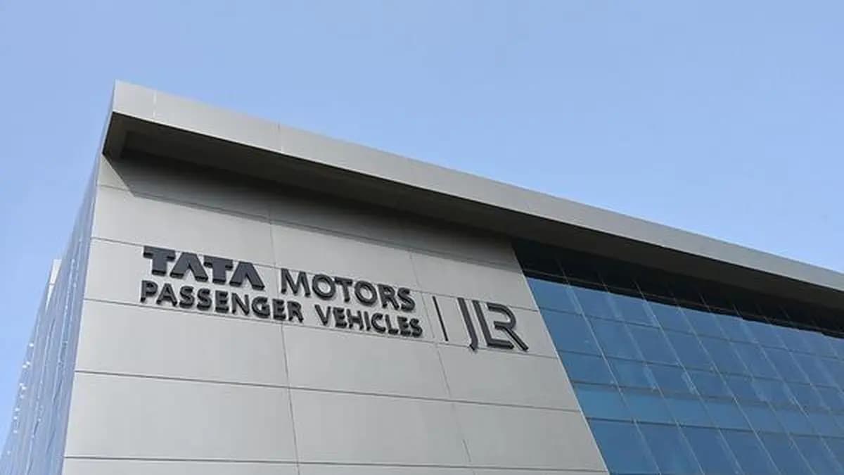 JLR to axe 4,000 jobs in 2 years to ringfence TaMo earnings