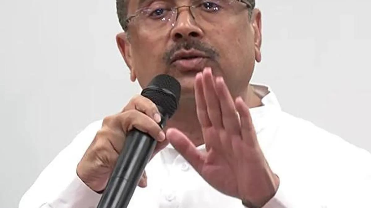 West Bengal formulating plan to address riverbank erosion in coordination with Bihar, Jharkhand, involving IIT Kanpur