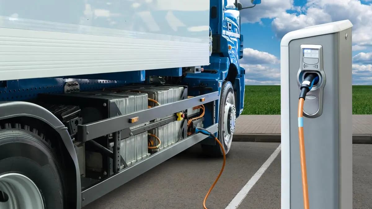 Nearly 2,000 heavy electric trucks could hit Indian roads by FY27 as corporate fleets scale up