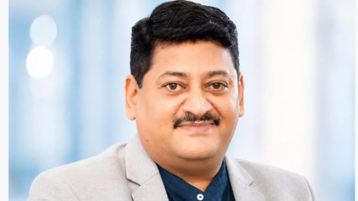 Indosol Solar to commission ingot-wafer plant in AP next month