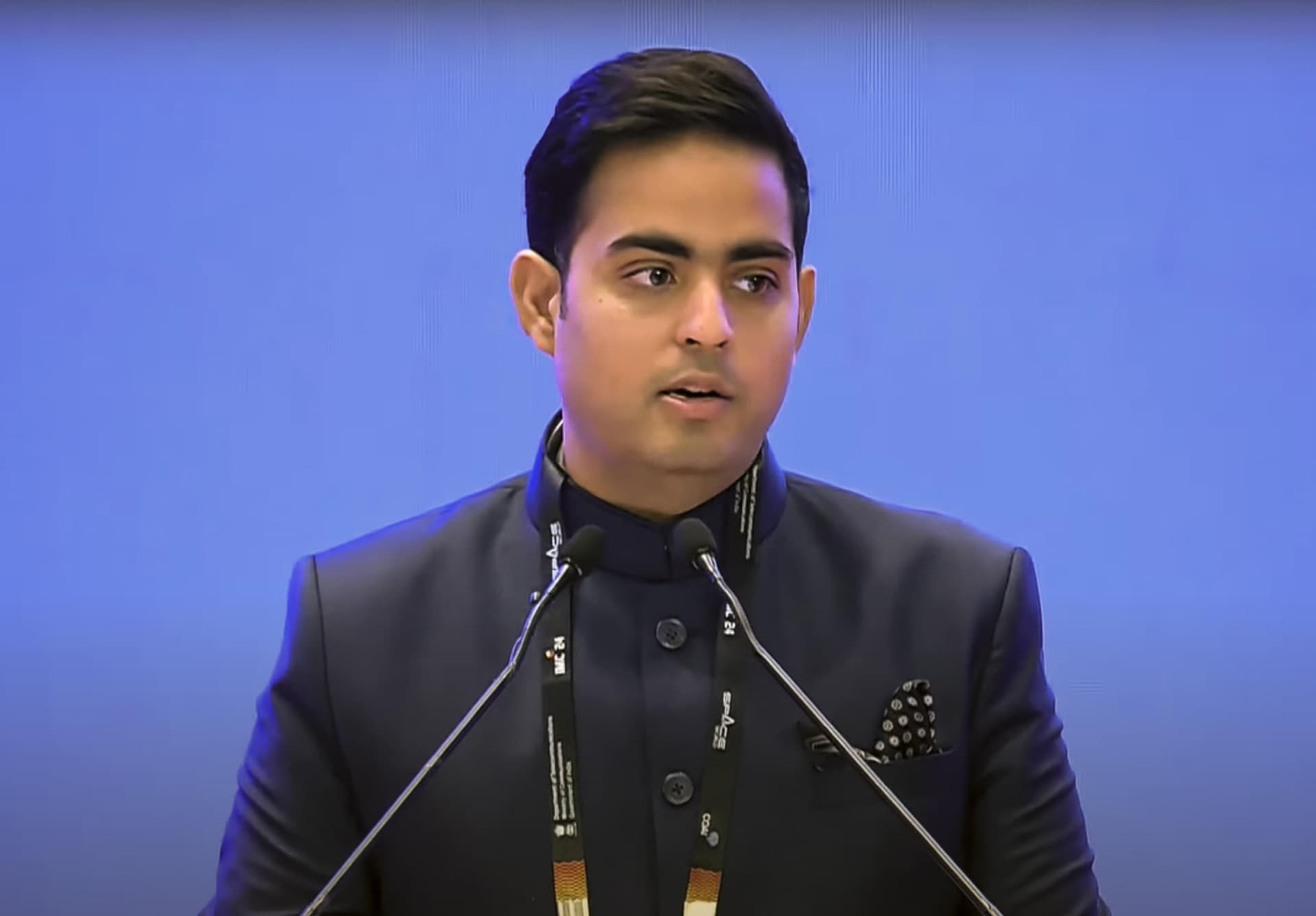 Jio completes 10 years of operations, Akash Ambani thanks employees