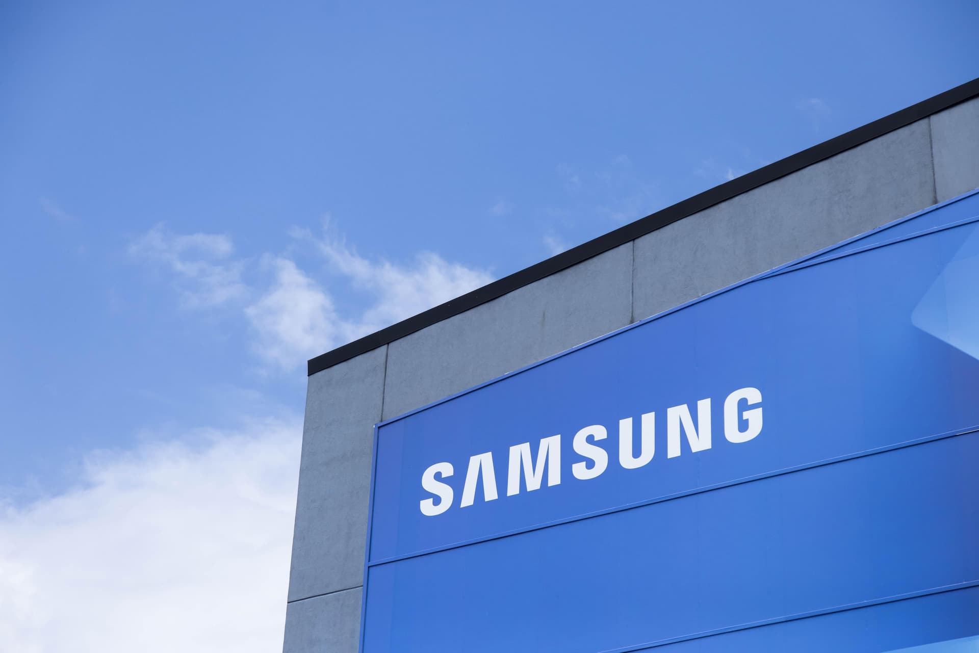 Samsung India profit falls 36% to ₹7,228 crore in FY26, revenue up 1.2%