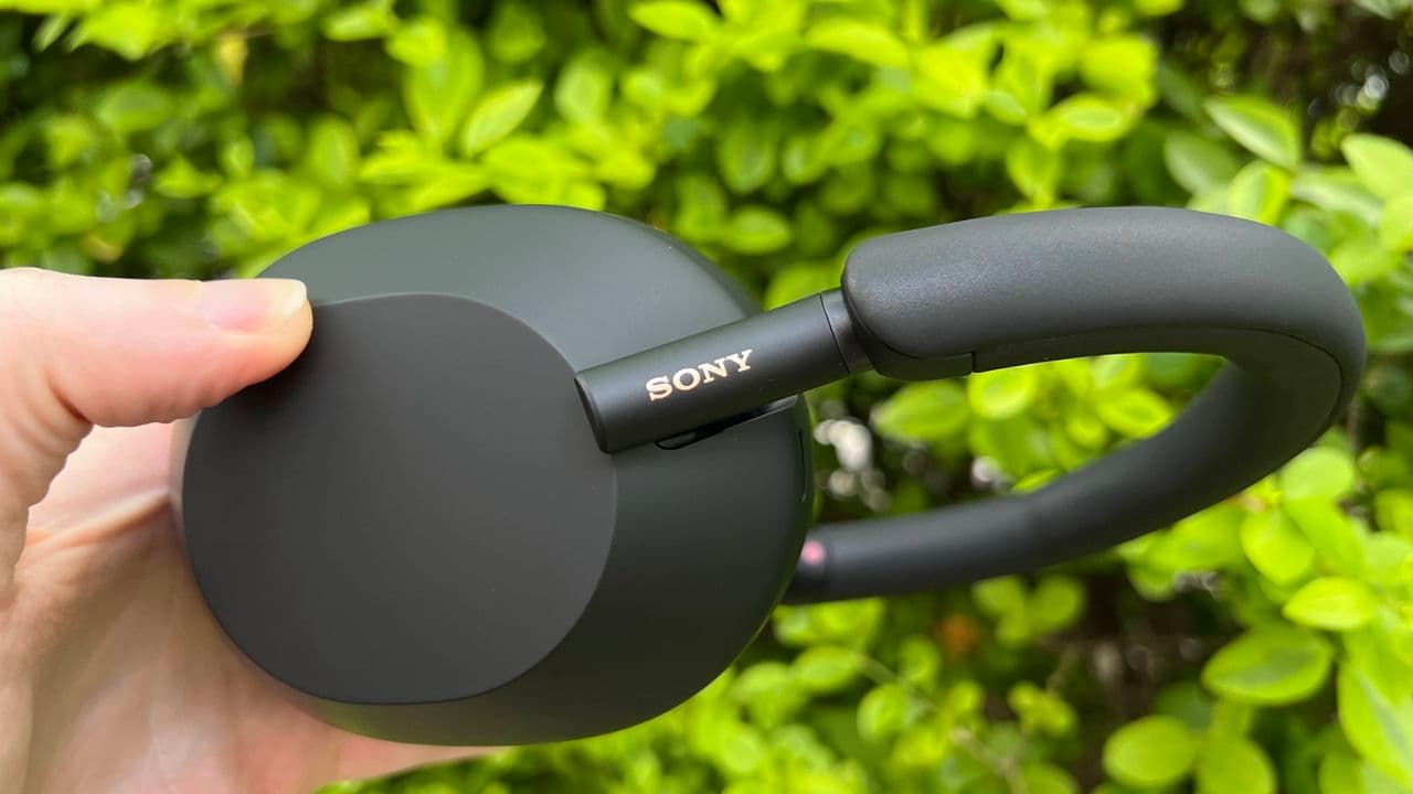Sony WH-1000XM5 tumble to record-low price at Amazon — here's why our experts recommend these 'class-leading' headphones