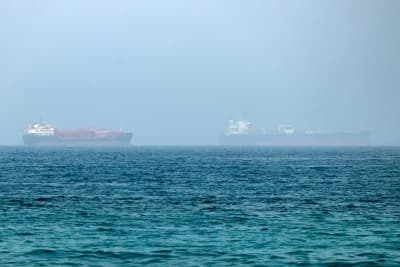 2 oil tankers struck on Strait of Hormuz; no casualties reported