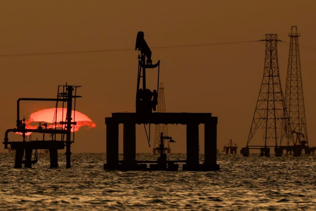What we know about Trump's deal giving U.S. access to vast oil reserves in Venezuela