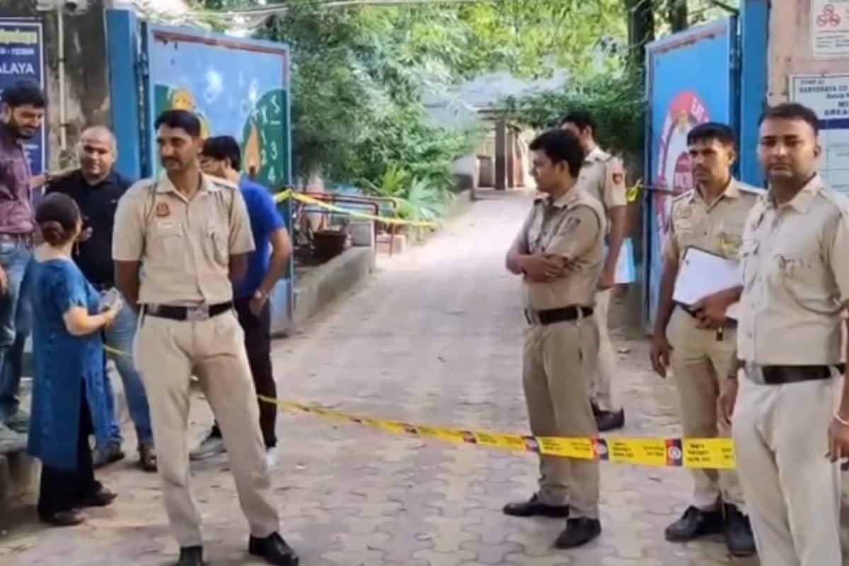 Delhi Assembly Speaker, Sardar Patel School Receive Bomb Threat Email, Probe Underway