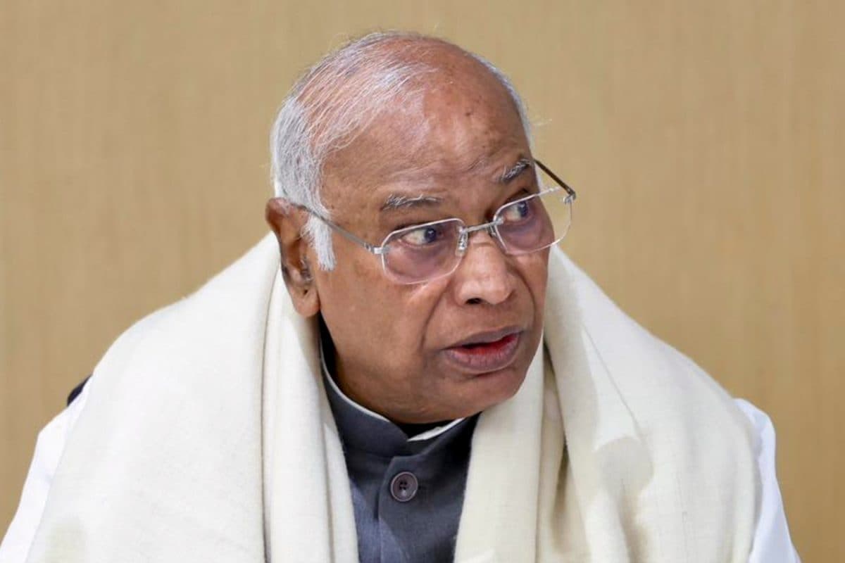 ‘Party Of Leaders Who Lie’: BJP Slams Congress After Zero FIR Filed Over Kharge ‘Purification’ Row