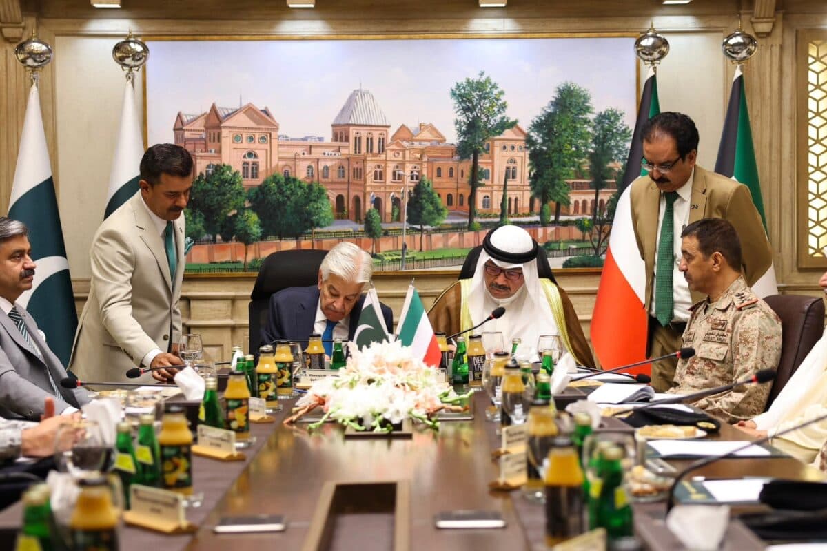 Joint Training To Intel Sharing: Pakistan, Kuwait Pact To Deepen Defence Cooperation
