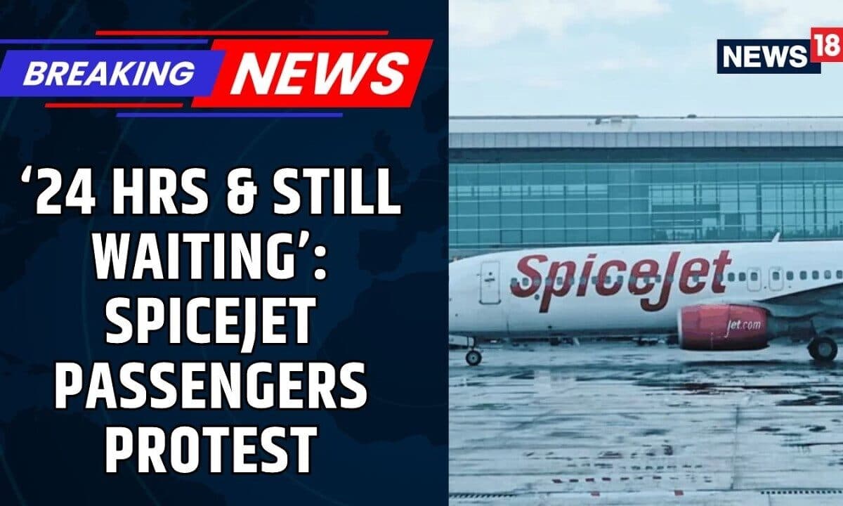 SpiceJet Passengers Protest At Delhi Airport After 24-Hour Dubai Delay | Flight Delay | News18
