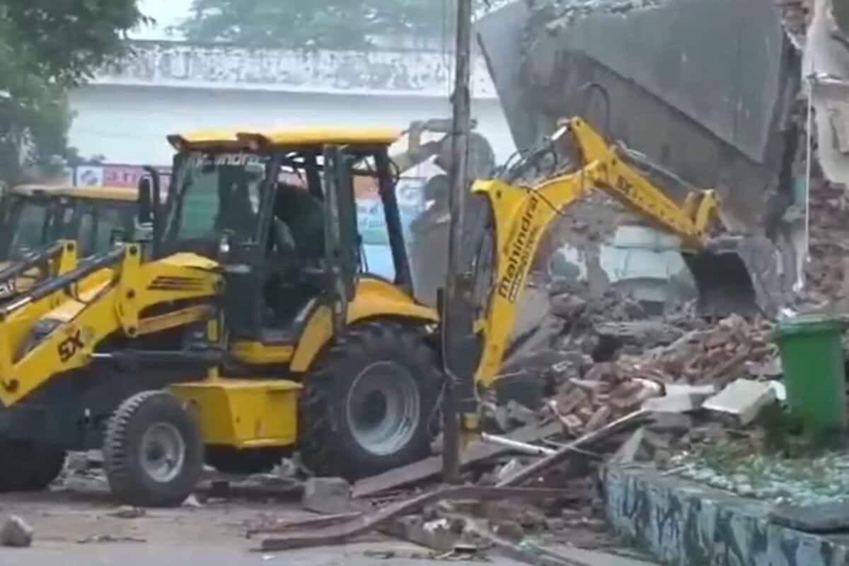 ‘Illegal’ Mosque Demolished In Saharanpur; Opposition Calls It ‘Undemocratic’, SP MP Claims House Arrest
