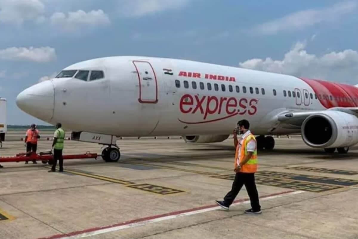 Abu Dhabi-Bound Air India Express Flight Returns To Cochin After Engine Oil Drops, Pressure Enters Danger Zone