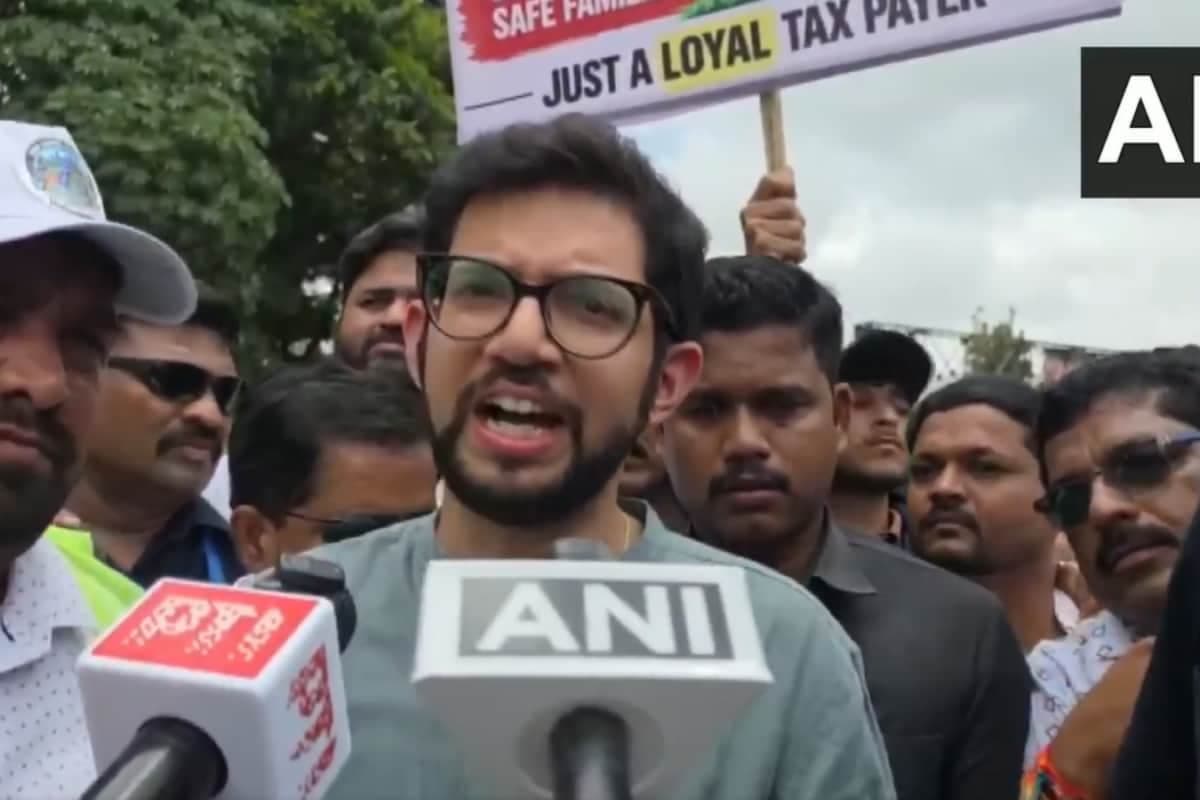 Potholes, No Footpaths, Ready Metro Stuck: Hinjewadi's IT Hub Erupts In Protest, Aaditya Thackeray Joins